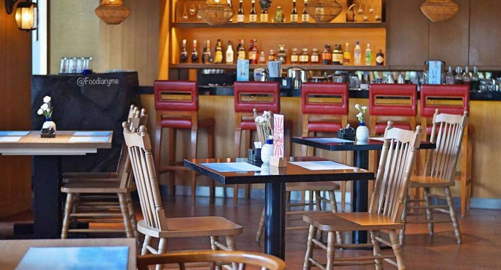 Uro Japanese Dining Sake Bar Serpong Utara Tangerang